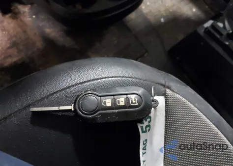 2020 Ram Promaster 1500 Low Roof 136 Wb z USA, uszkodzony, nr VIN 3C6TRVAG6LE138396